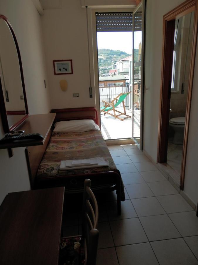 سان بنيديتّو ديل ترونتو B&B Attico Mare المظهر الخارجي الصورة
