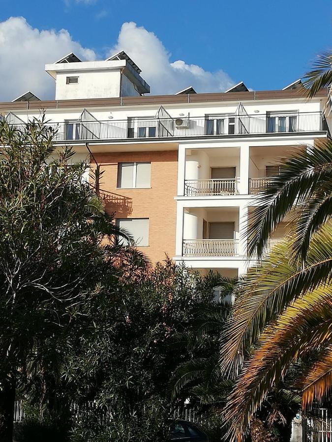 سان بنيديتّو ديل ترونتو B&B Attico Mare المظهر الخارجي الصورة